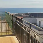 - 50m De La *